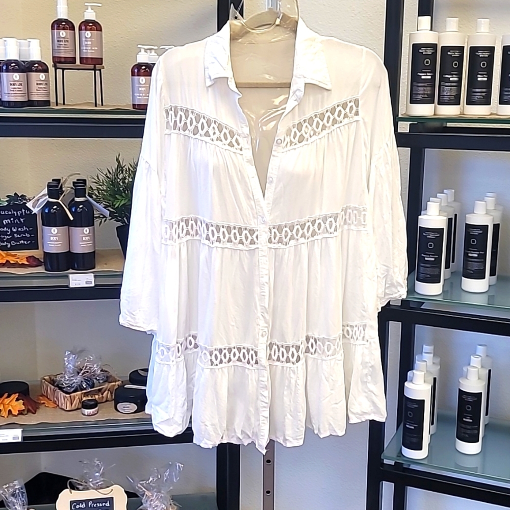 Flowy cover-up